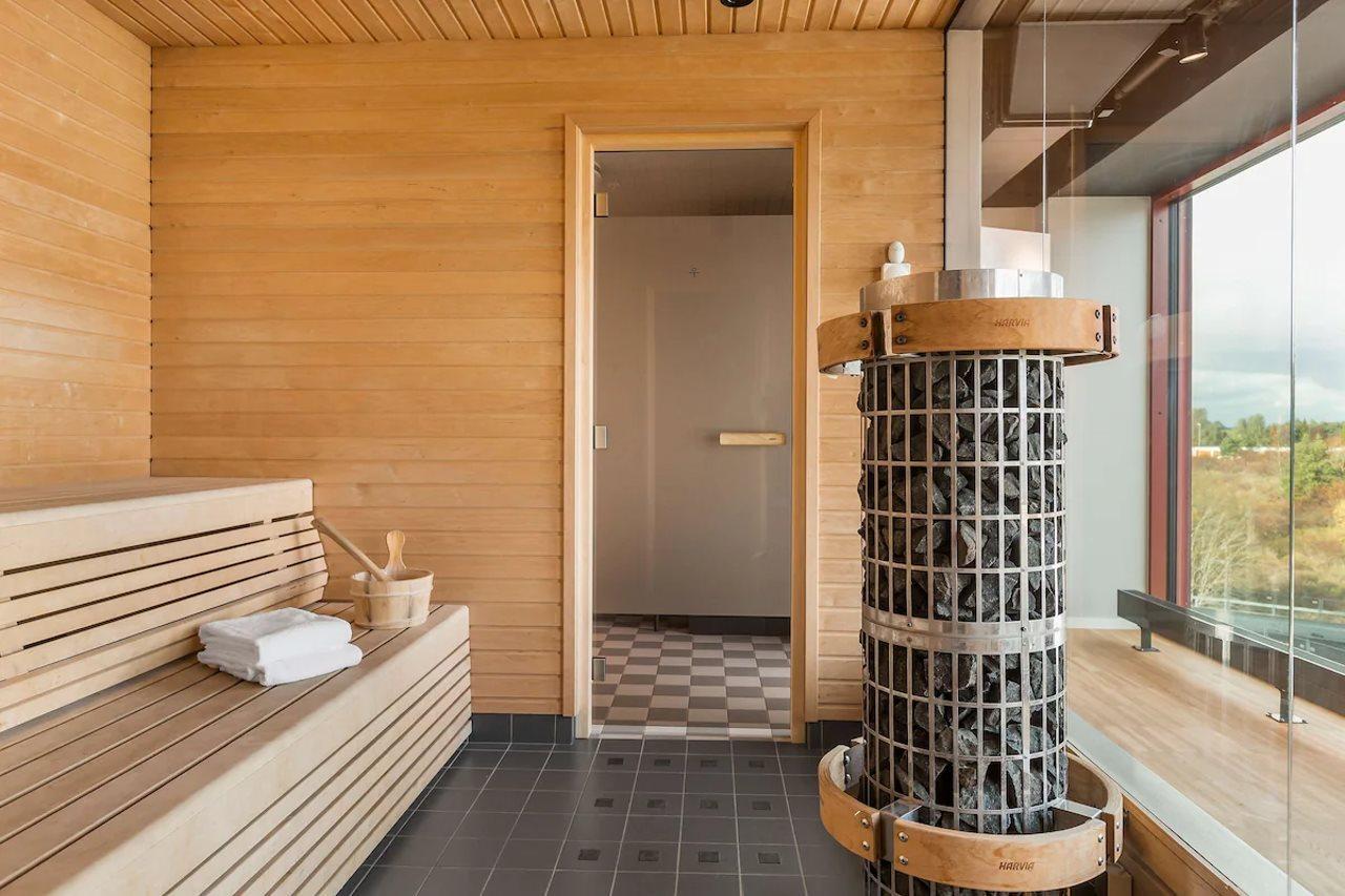 Best Western Plus Ten Hotel Upplands Vasby Exterior photo
