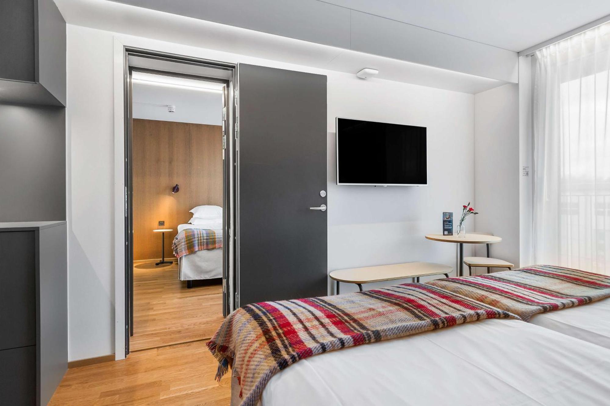 Best Western Plus Ten Hotel Upplands Vasby Exterior photo